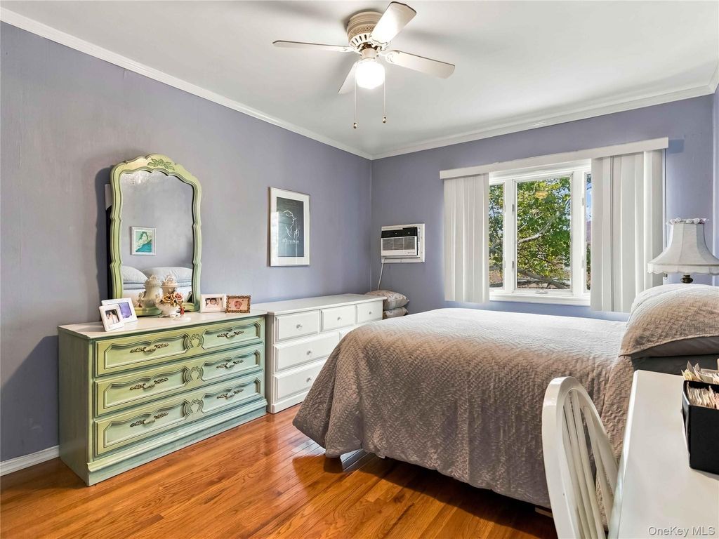 25-27 76th Street, Jackson Heights, NY 11370 — photo 4