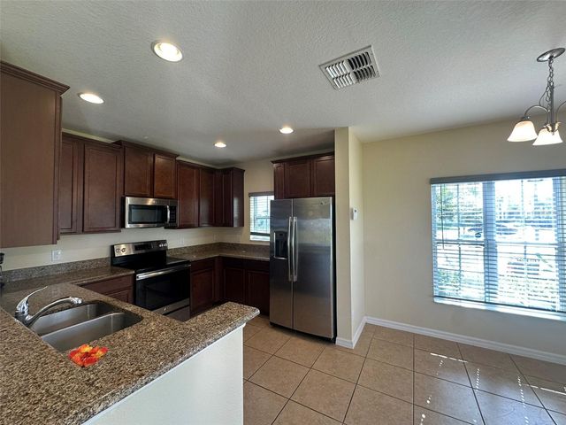 172 PRIMROSE DRIVE, Davenport, FL 33837