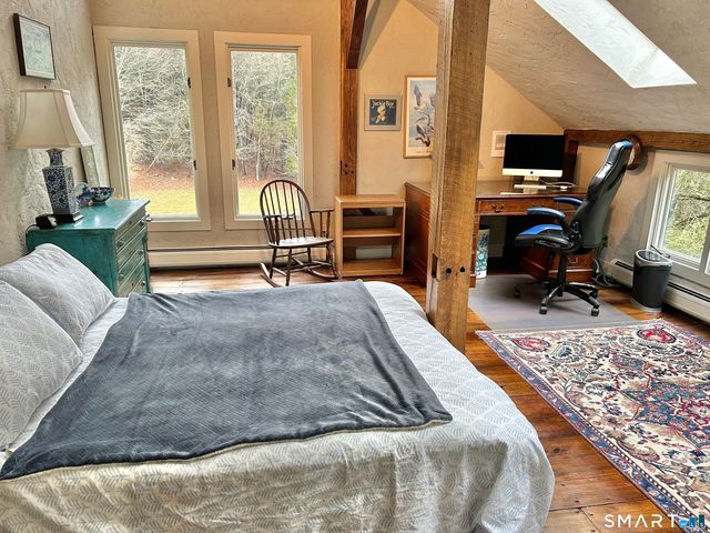 148 Flanders Road, Woodbury, CT 06798