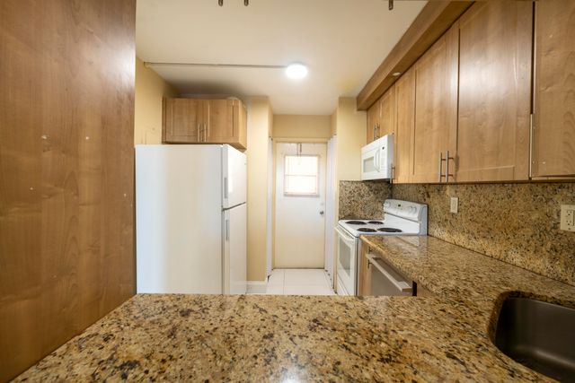 4501 NE 21ST Avenue NE 412, Fort Lauderdale, FL 33308