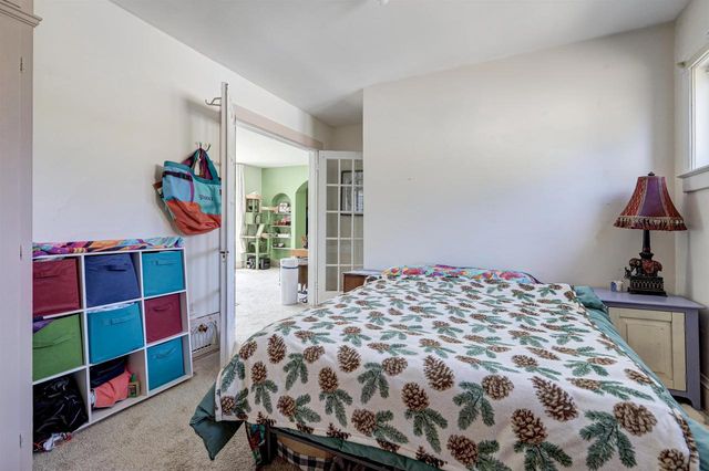826 E WASHINGTON STREET, Appleton, WI 54911