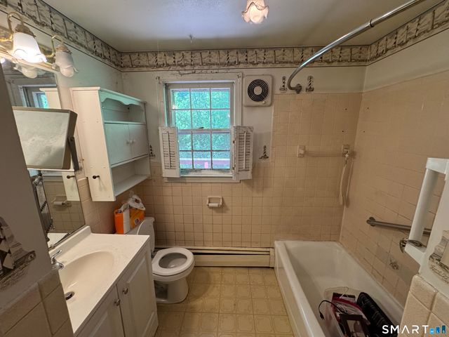 513 Essex Road, Westbrook, CT 06498