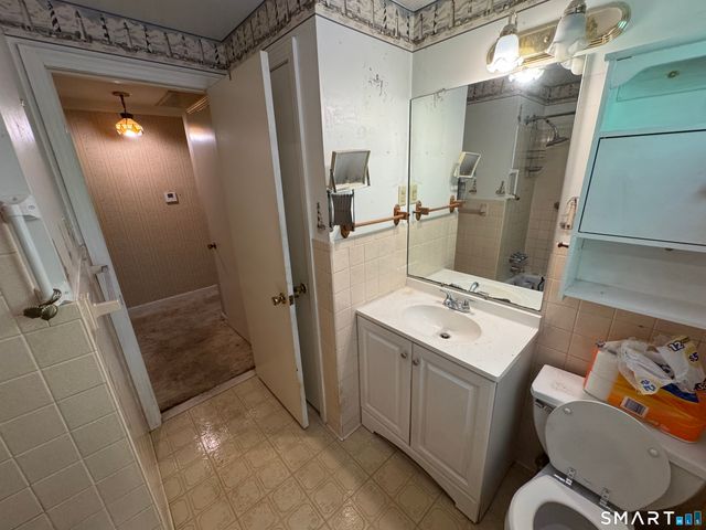 513 Essex Road, Westbrook, CT 06498