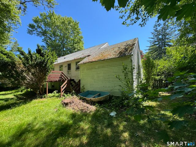513 Essex Road, Westbrook, CT 06498