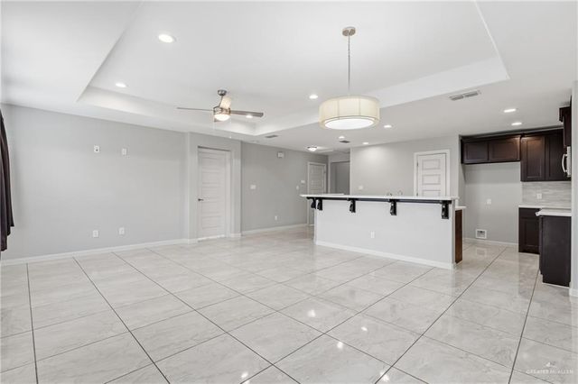 405 S Mina De Oro Street, Mission, TX 78572
