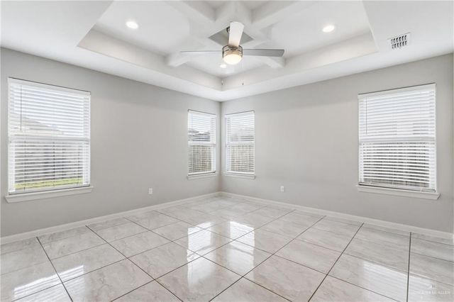 405 S Mina De Oro Street, Mission, TX 78572