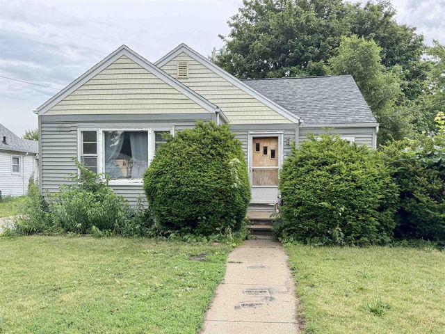 1127 Cleveland Street, Beloit, WI 53511