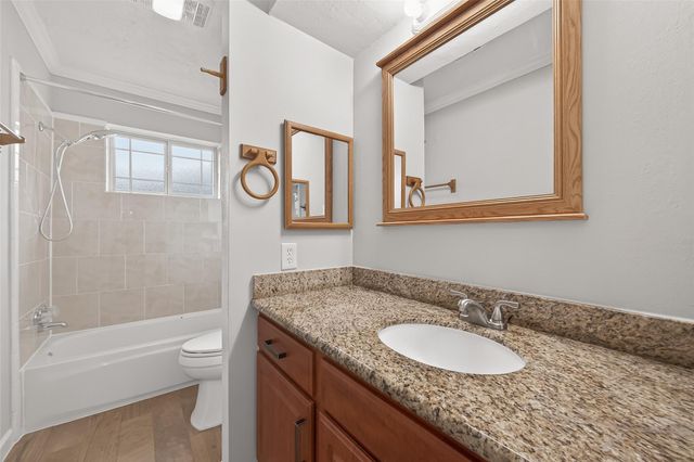 10006 Towne Tower Lane, Sugar Land, TX 77498