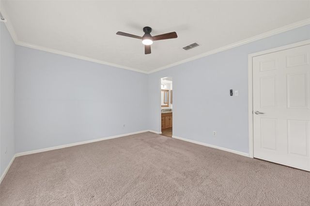 10006 Towne Tower Lane, Sugar Land, TX 77498