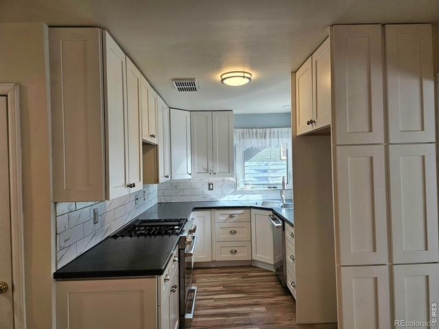 109 Denver Street, Sterling, CO 80751