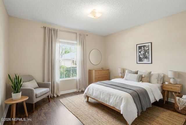 2508 SPRING POND Lane, Jacksonville, FL 32221