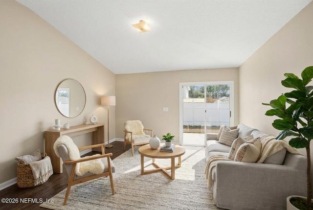 2508 SPRING POND Lane, Jacksonville, FL 32221