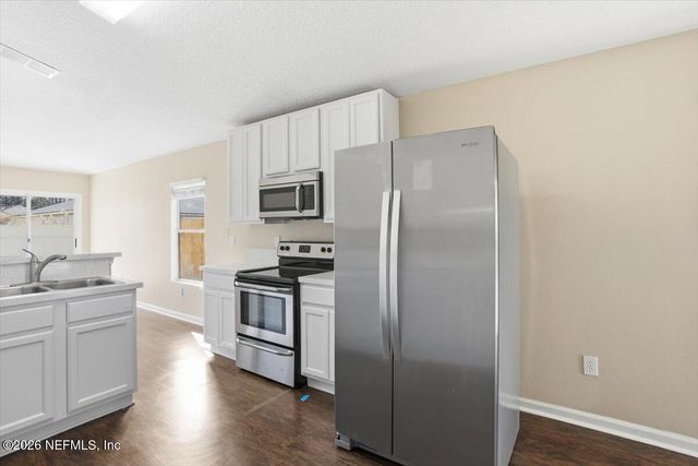 2508 SPRING POND Lane, Jacksonville, FL 32221