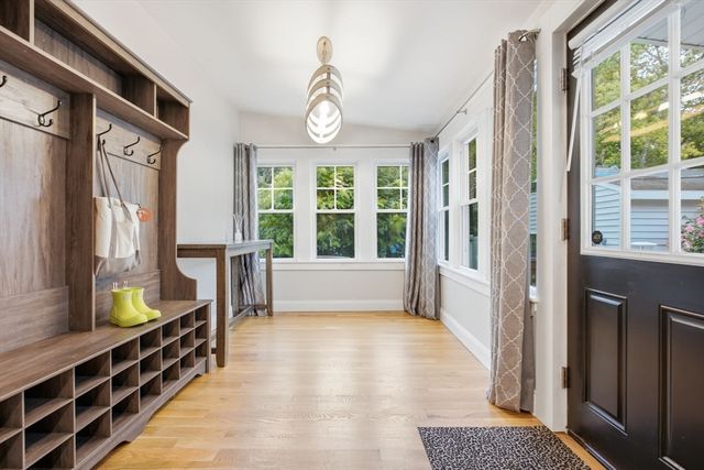 23 Westdale Ave, Wilmington, MA 01887