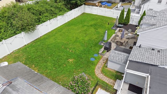 23 Westdale Ave, Wilmington, MA 01887