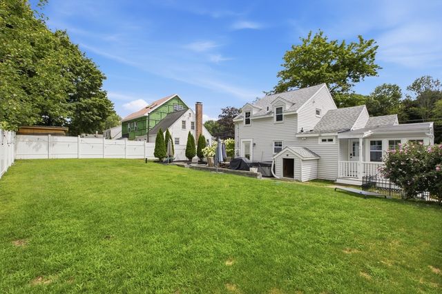 23 Westdale Ave, Wilmington, MA 01887