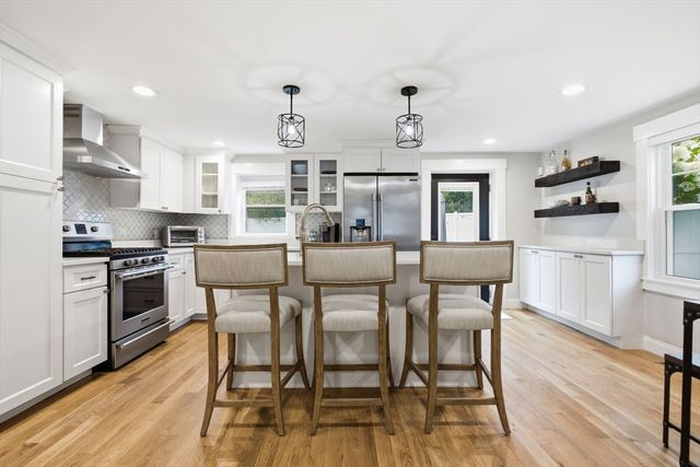 23 Westdale Ave, Wilmington, MA 01887
