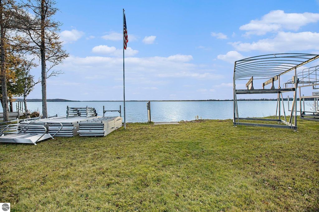 Image 26 of property listing at 8120 Westview Drive, Rapid City, MI 49676