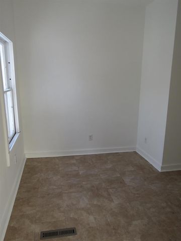 163 W Moore Street, Berlin, WI 54923