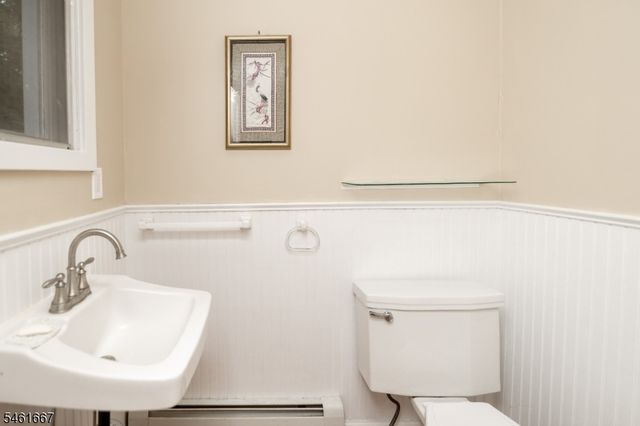 4 Emmet Roche Dr, Montville Twp., NJ 07005