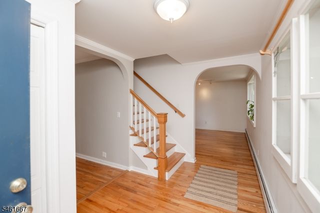 4 Emmet Roche Dr, Montville Twp., NJ 07005