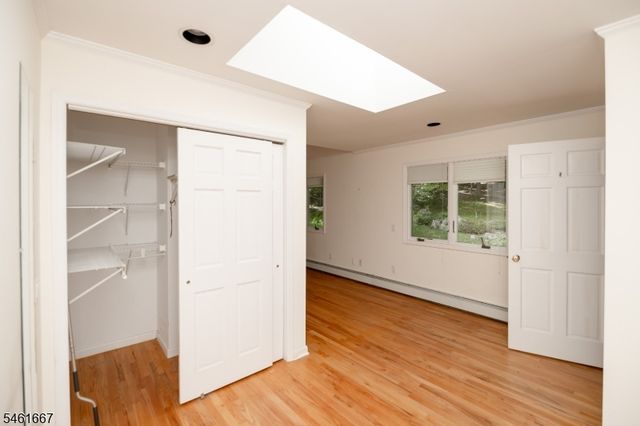 4 Emmet Roche Dr, Montville Twp., NJ 07005
