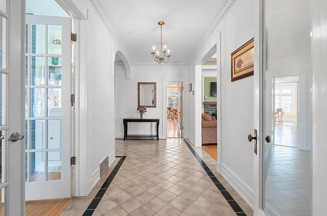 1225 WASHINGTON AVENUE, Oshkosh, WI 54901