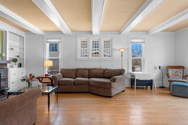 1225 WASHINGTON AVENUE, Oshkosh, WI 54901