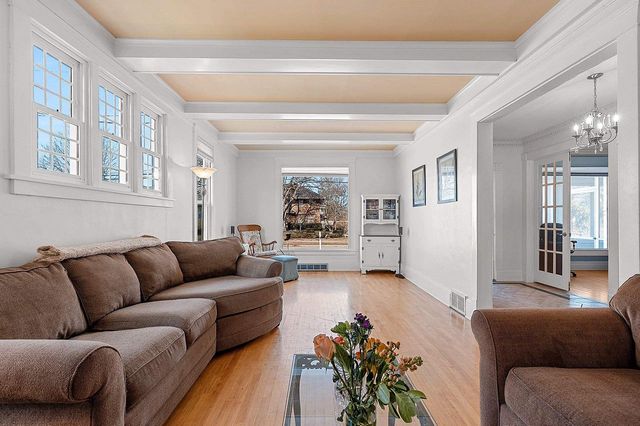 1225 WASHINGTON AVENUE, Oshkosh, WI 54901