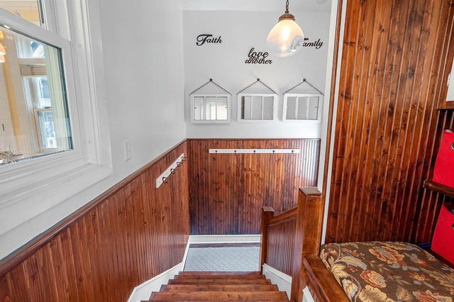 1225 WASHINGTON AVENUE, Oshkosh, WI 54901