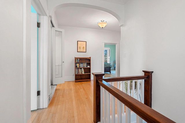 1225 WASHINGTON AVENUE, Oshkosh, WI 54901