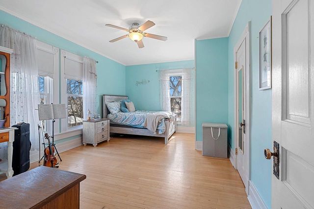 1225 WASHINGTON AVENUE, Oshkosh, WI 54901