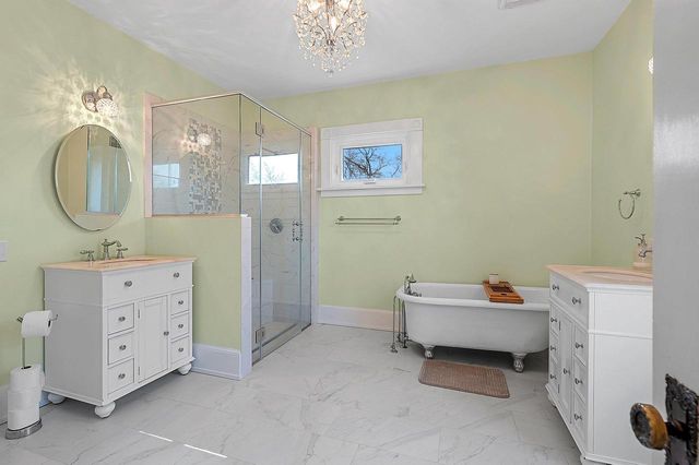 1225 WASHINGTON AVENUE, Oshkosh, WI 54901