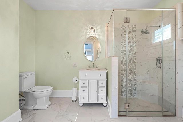 1225 WASHINGTON AVENUE, Oshkosh, WI 54901