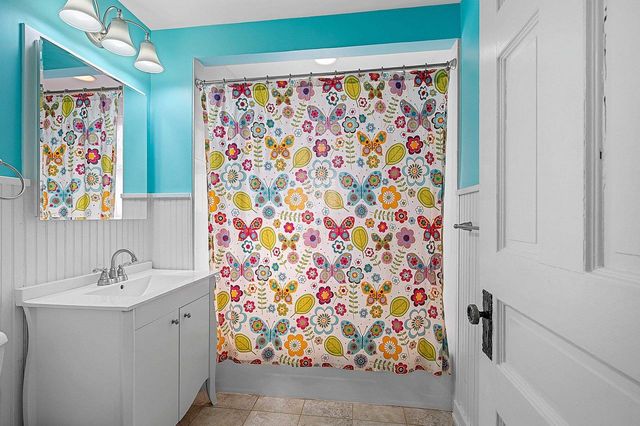 1225 WASHINGTON AVENUE, Oshkosh, WI 54901