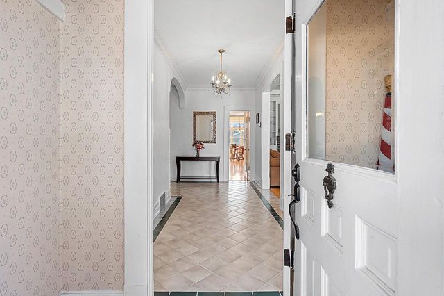 1225 WASHINGTON AVENUE, Oshkosh, WI 54901