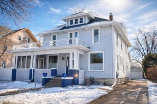 1225 WASHINGTON AVENUE, Oshkosh, WI 54901