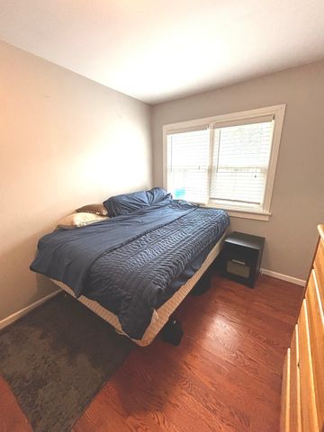 333 S YALE Avenue, Addison, IL 60101