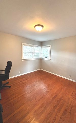 333 S YALE Avenue, Addison, IL 60101