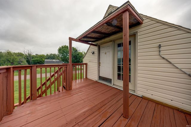 1210 N Third Avenue, Evansville, IN 47710