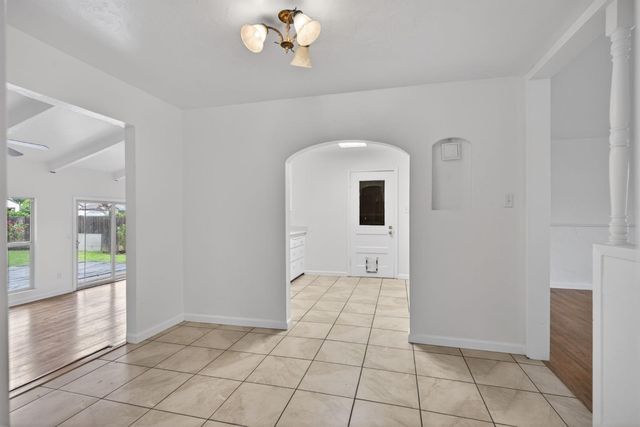 861 Jewell Ave, Yuba City, CA 95991