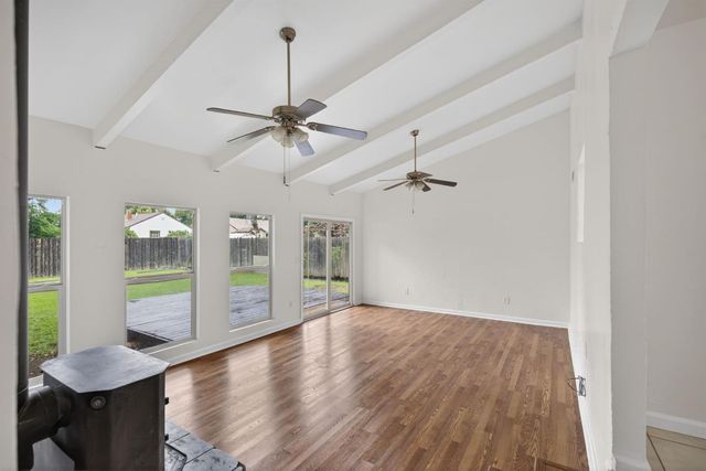 861 Jewell Ave, Yuba City, CA 95991