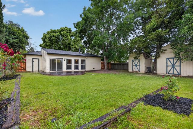 861 Jewell Ave, Yuba City, CA 95991