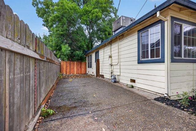 861 Jewell Ave, Yuba City, CA 95991
