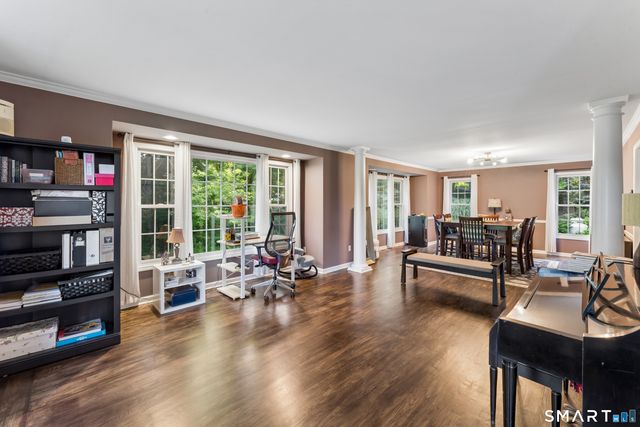 32 Yogananda Street, Newtown, CT 06482