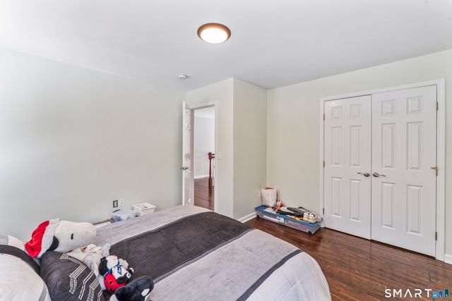 32 Yogananda Street, Newtown, CT 06482
