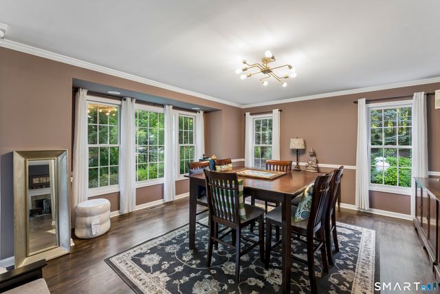 32 Yogananda Street, Newtown, CT 06482