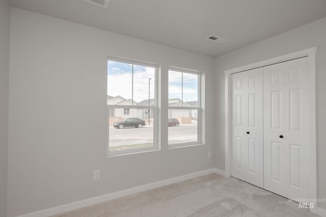 7352 S Bungalow Ave, Meridian, ID 83642