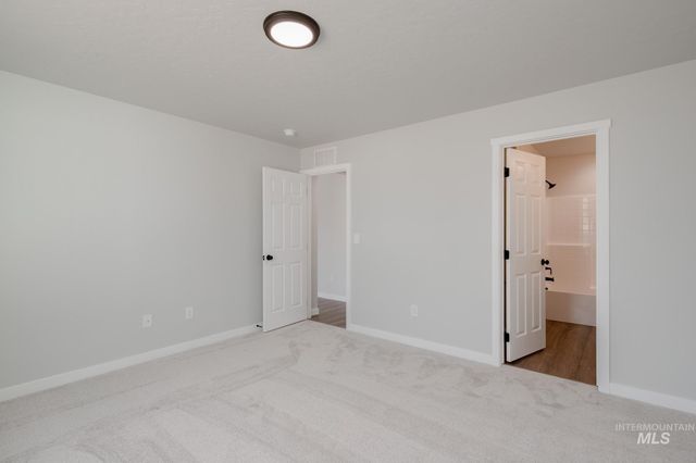 7352 S Bungalow Ave, Meridian, ID 83642