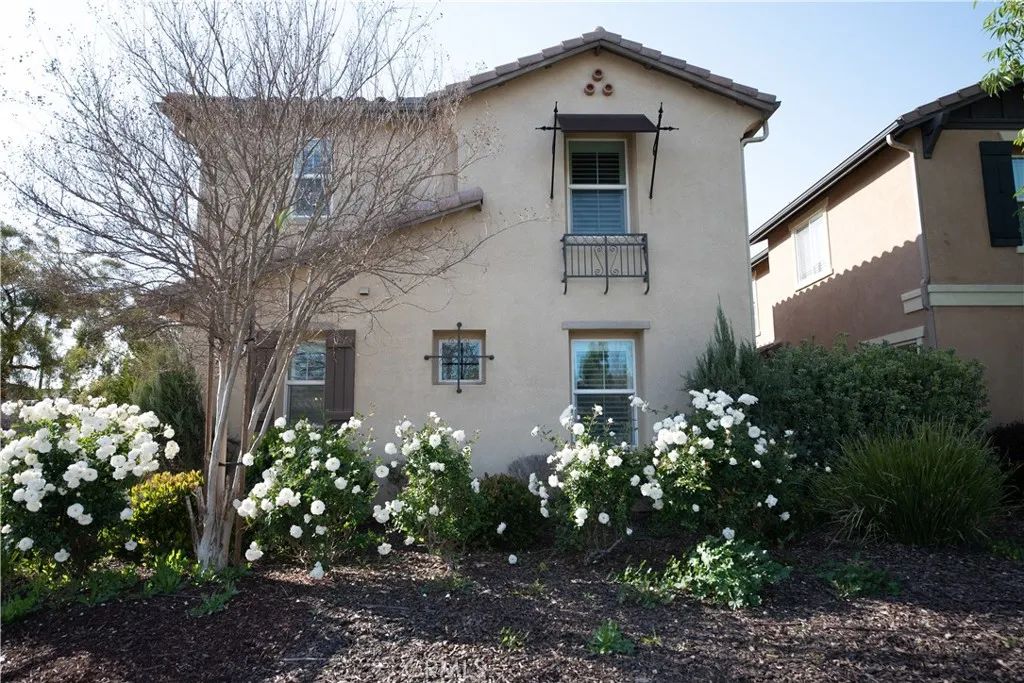 7255 Roselai Court, Eastvale, CA 92880